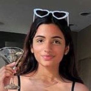 farha khalidi tiktok|Farha Khalidi (Tiktok Star) Wiki, Biography, Age,。